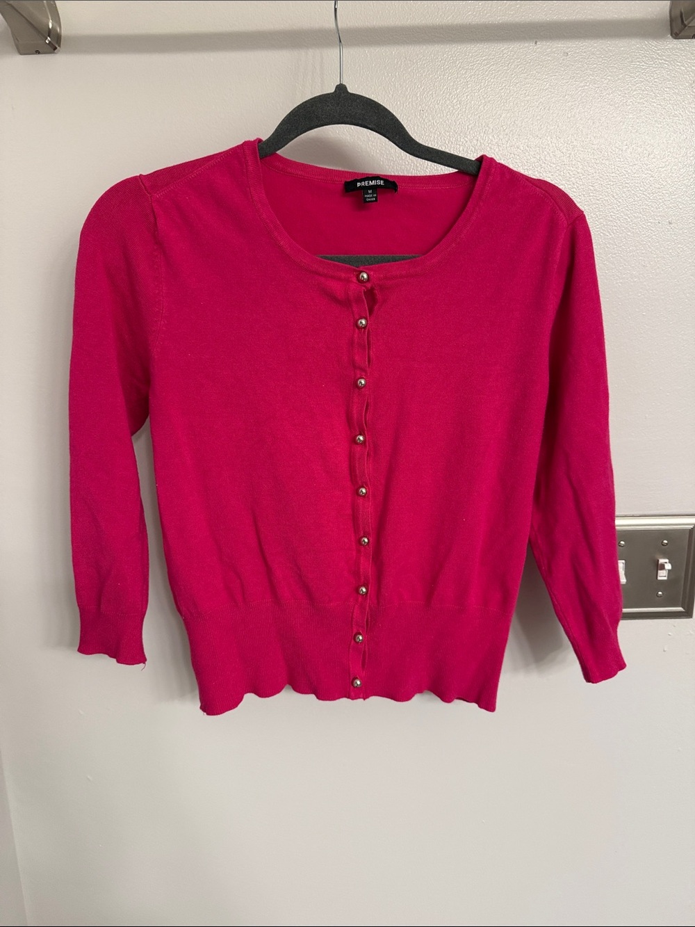 Premise Fuchsia Button-Up Knit Cardigan